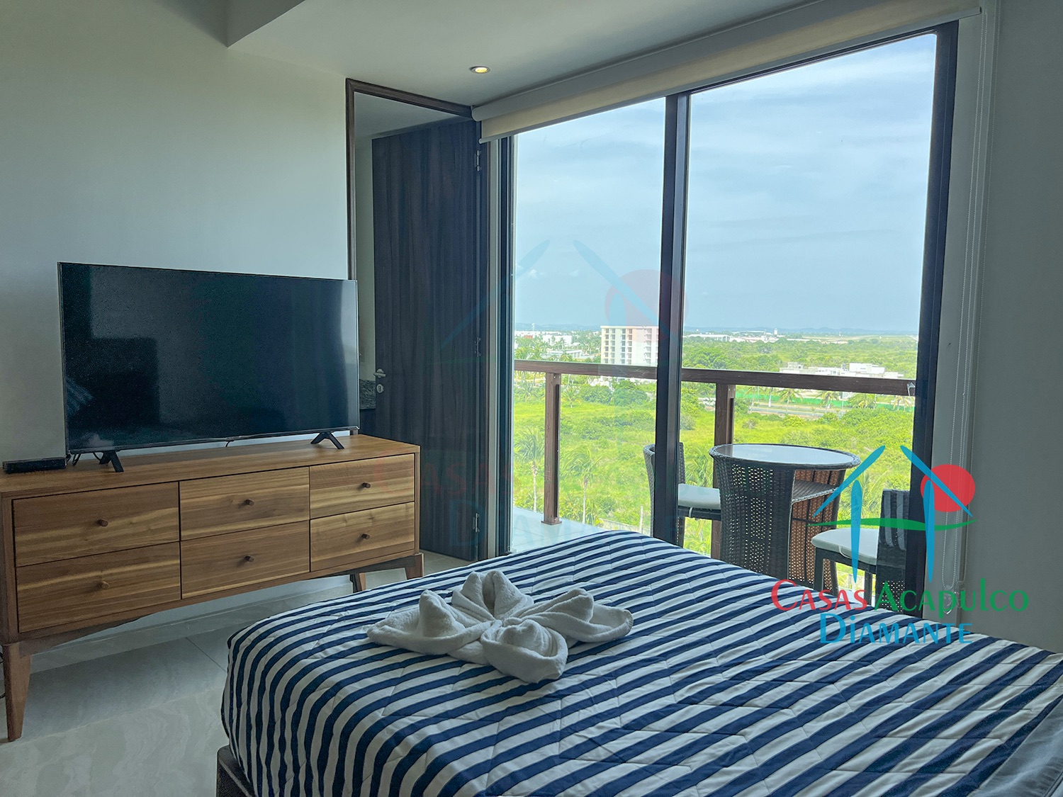 La Isla Emerald M8 - Recámara tres 3